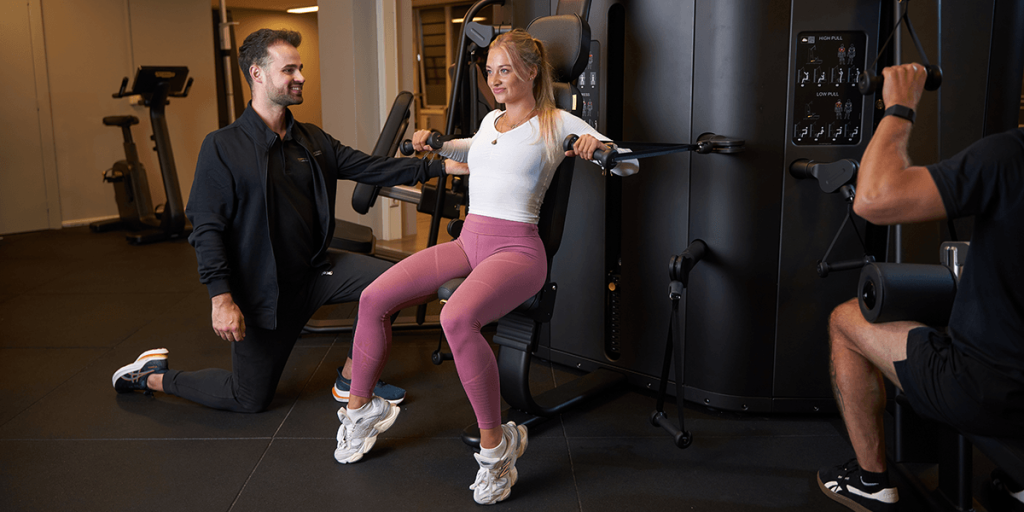 Twee vliegen in één klap: zo combineer je kracht en cardio voor een killerbody